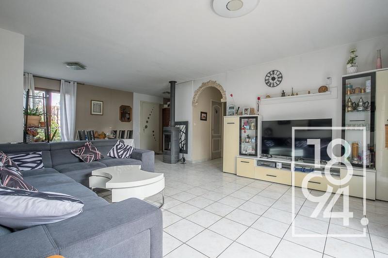 Maison - 120 m² - 5 pièces