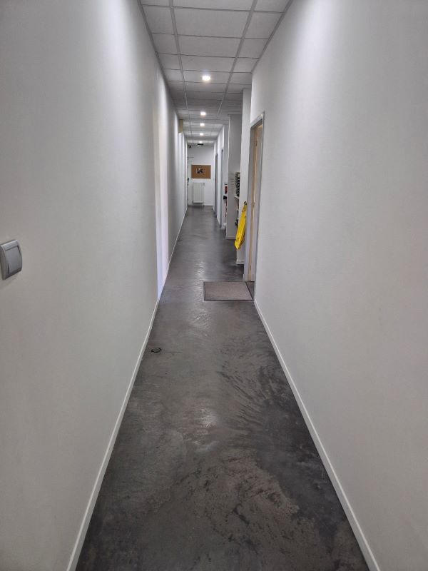 Parking / Garage - 1 065 m²