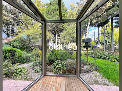 Maison - 151 m² - 8 pièces