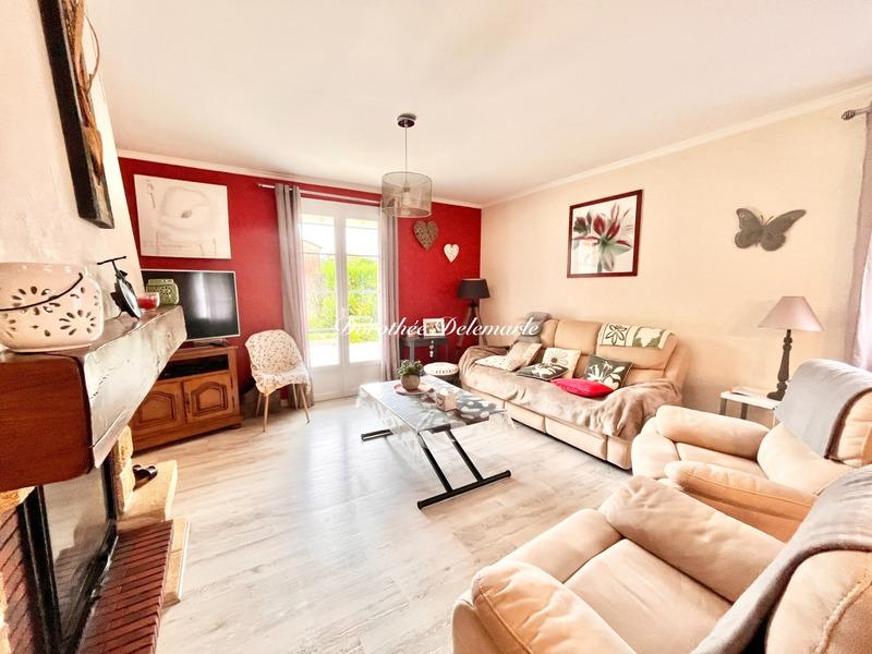 Maison - 104 m² - 4 pièces