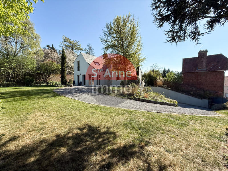 Maison - 160 m² - 6 pièces