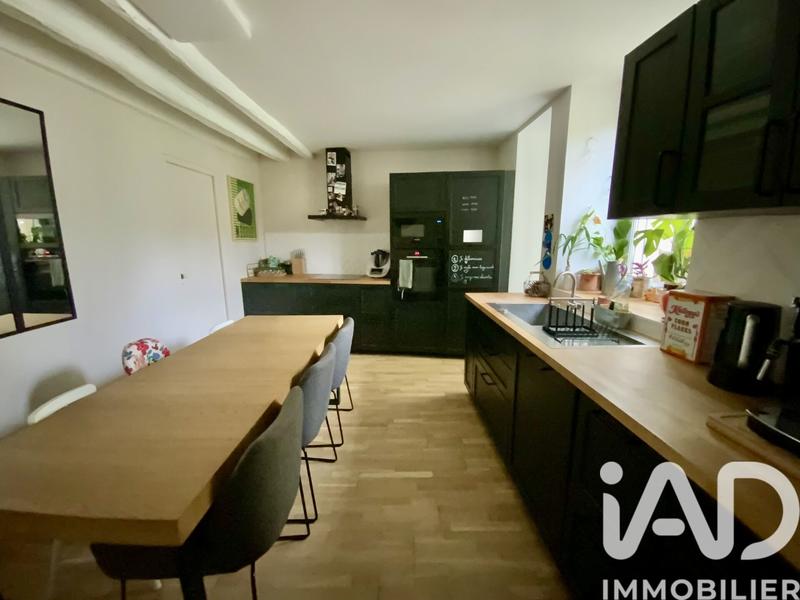 Maison - 150 m² - 8 pièces