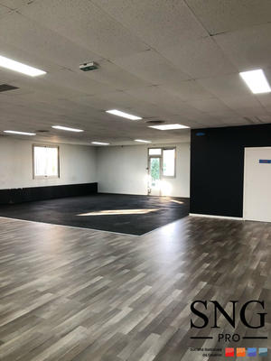 Local commercial - 795 m²