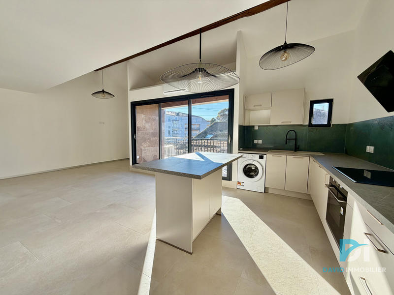 Appartement - 83 m² - 4 pièces