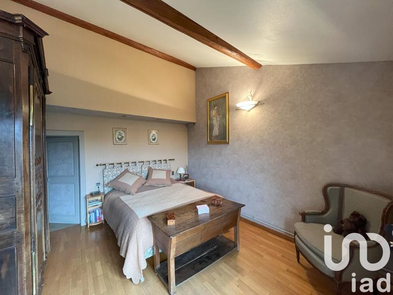 Maison - 189 m² - 9 pièces