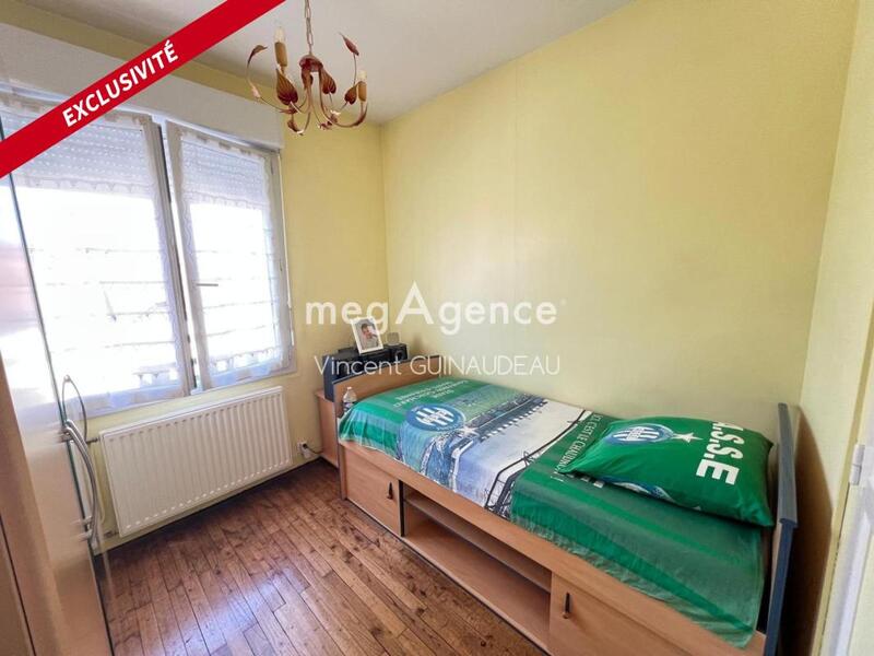 Maison - 92 m² - 5 pièces