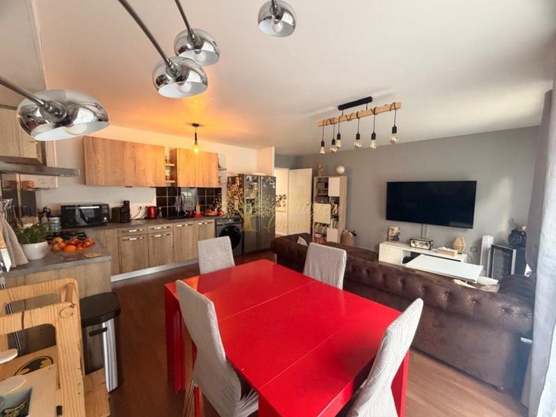 Appartement - 65 m² - 3 pièces