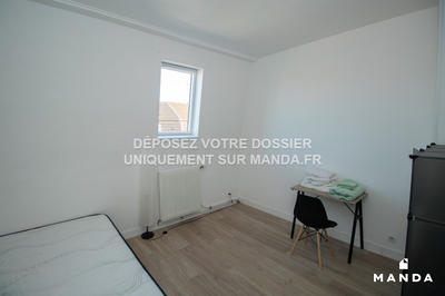 Chambre - 10 m² - 5 pièces