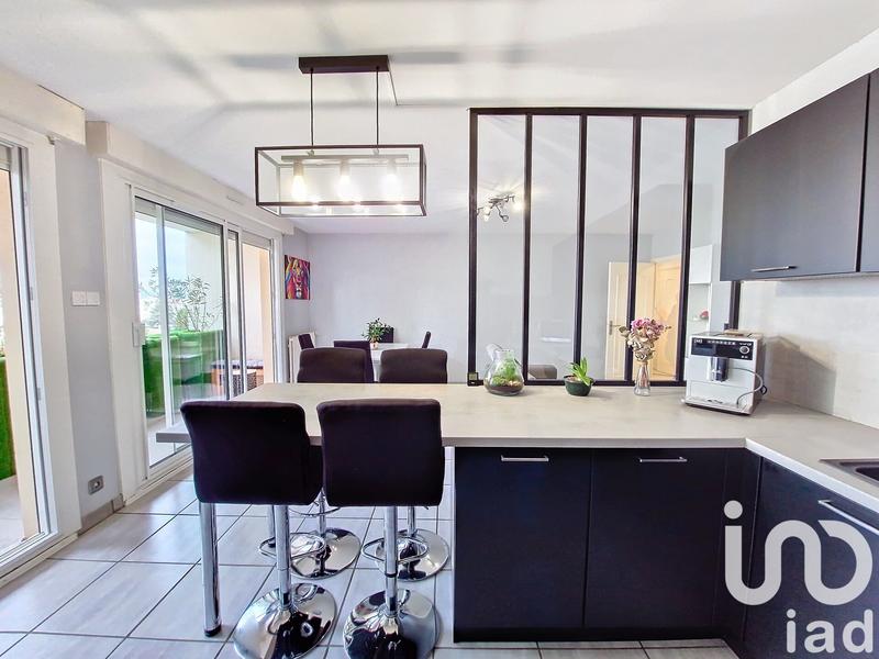 Appartement - 81 m² - 3 pièces