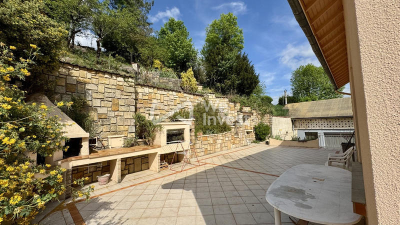 Maison - 139 m² - 7 pièces