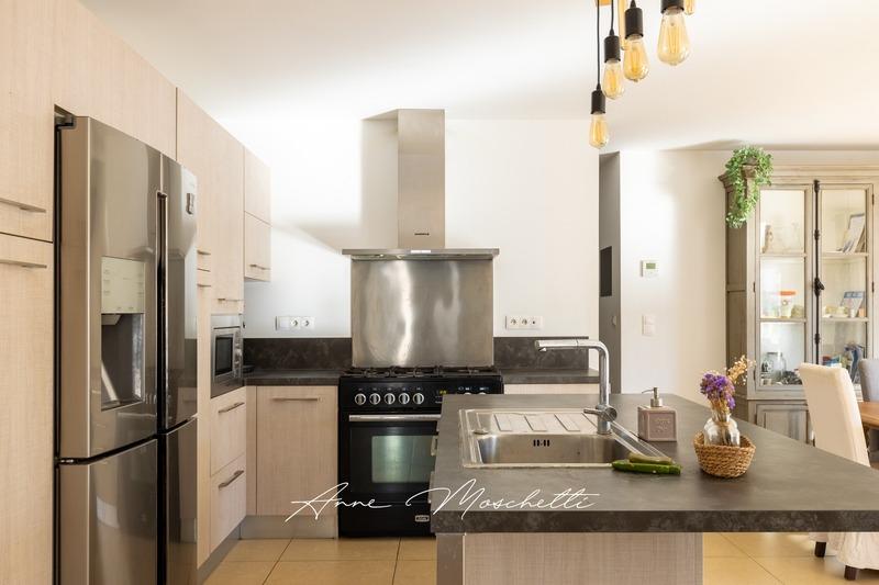 Maison - 160 m² - 6 pièces