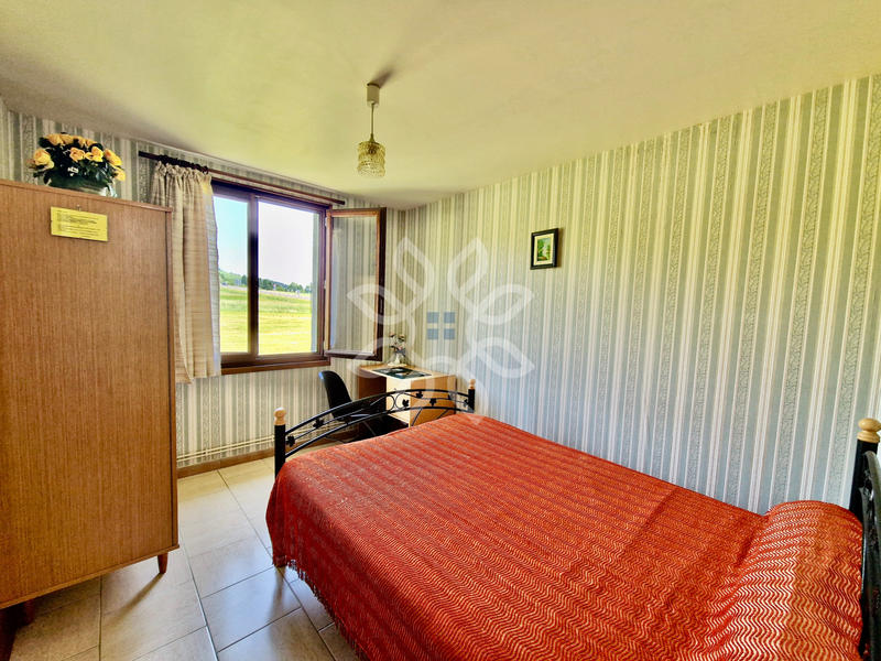 Propriété - 499 m² - 12 pièces