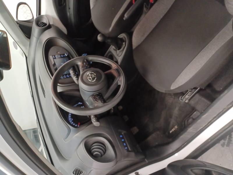 Toyota aygo x 1.0 Vvt-i 72 Active Business