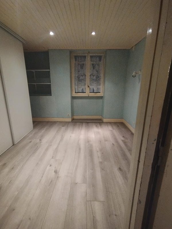 Appartement - 83 m² - 3 pièces