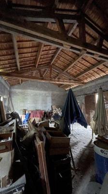 Grange - 191 m² - 2 pièces