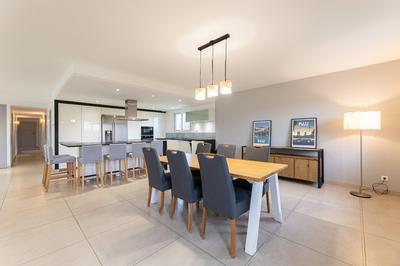 Maison - 166 m² - 5 pièces