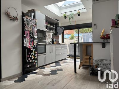 Maison de ville - 80 m² - 4 pièces