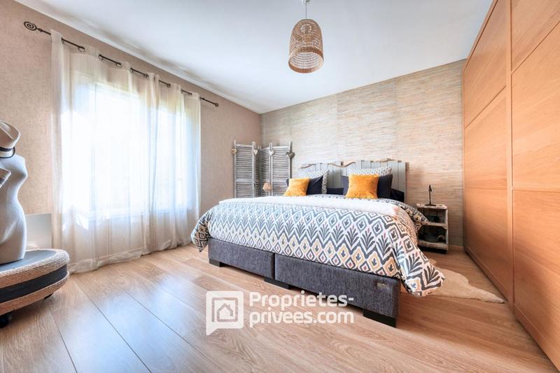 Maison - 150 m² - 7 pièces