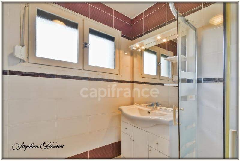 Maison - 84 m² - 4 pièces