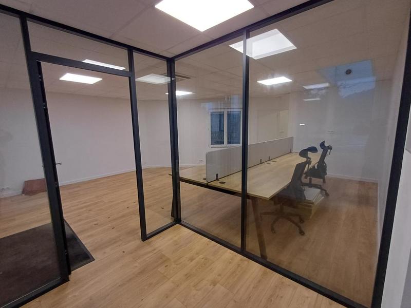 Bureau - 36 m² - 1 pièce