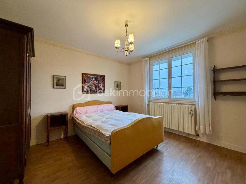 Maison - 164 m² - 7 pièces