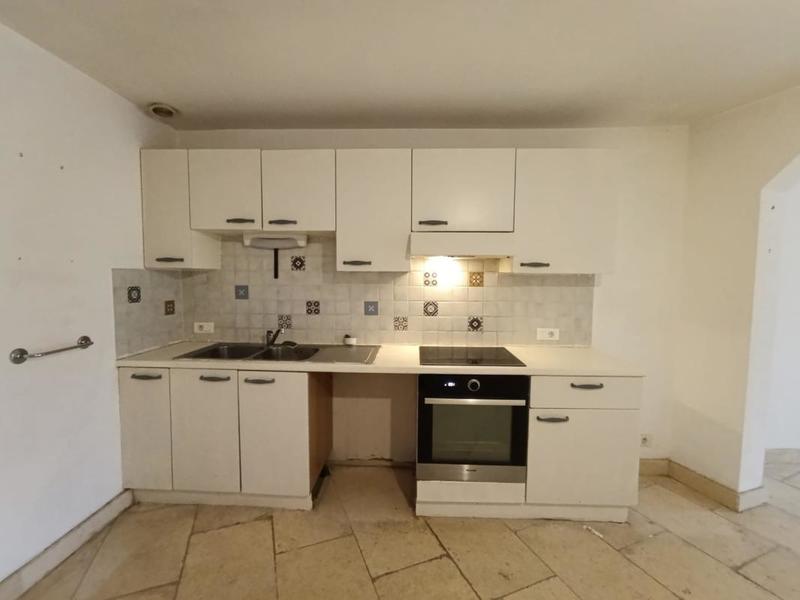 Appartement - 77 m² - 3 pièces