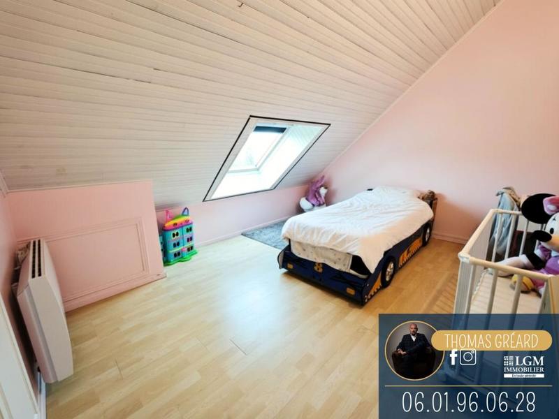 Maison - 156 m² - 7 pièces