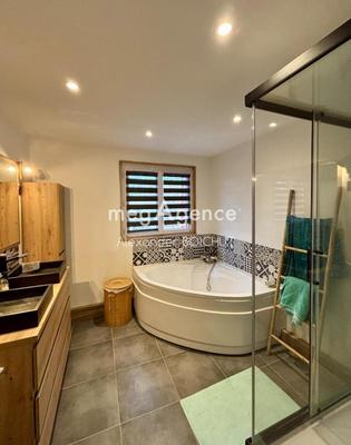 Maison ancienne - 124 m² - 4 pièces