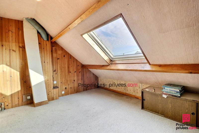 Maison - 150 m² - 8 pièces