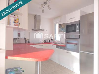 Maison - 74 m² - 4 pièces