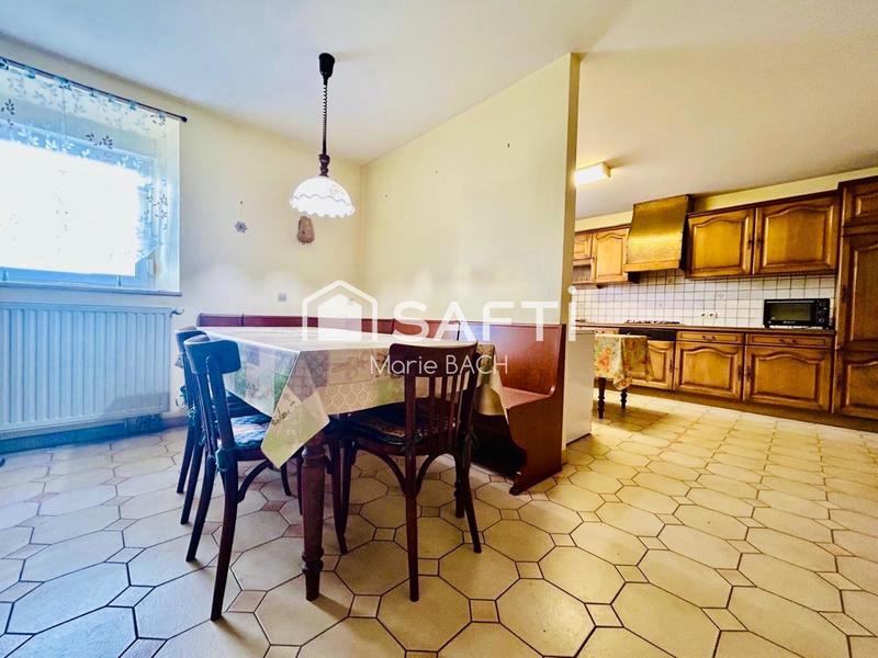 Maison - 111 m² - 5 pièces