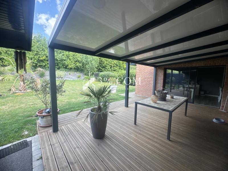 Pavillon - 140 m² - 8 pièces