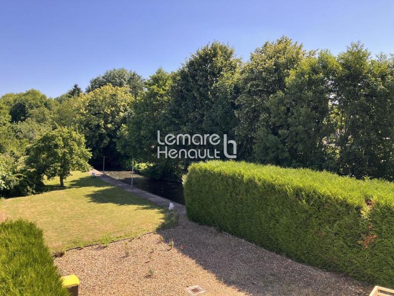 Maison - 92 m² - 6 pièces