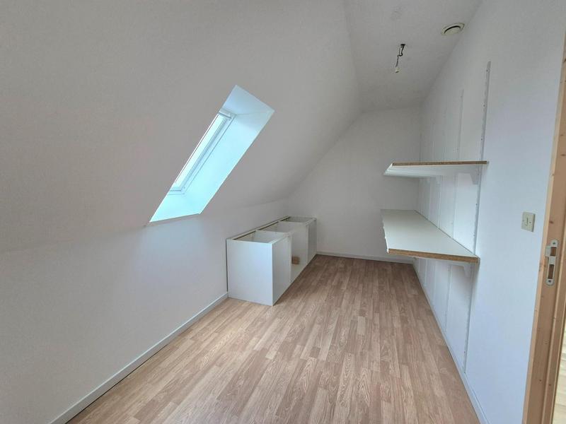 Maison - 102 m² - 7 pièces