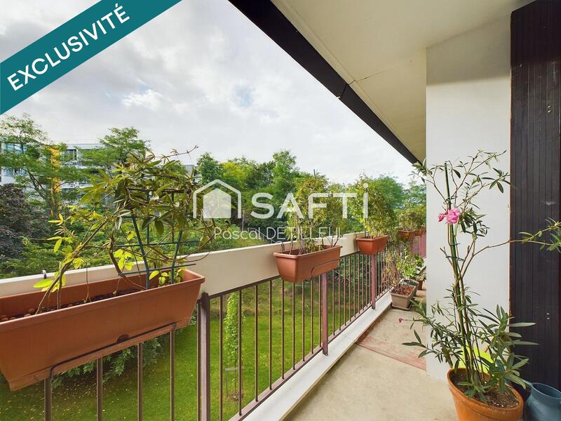 Appartement - 97 m² - 5 pièces