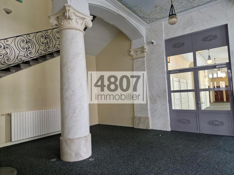 Appartement - 188 m² - 5 pièces