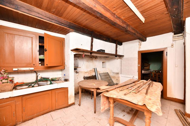 Maison - 80 m² - 6 pièces