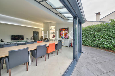 Maison - 190 m² - 8 pièces