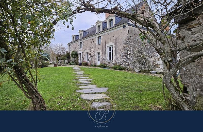 Maison - 270 m² - 7 pièces