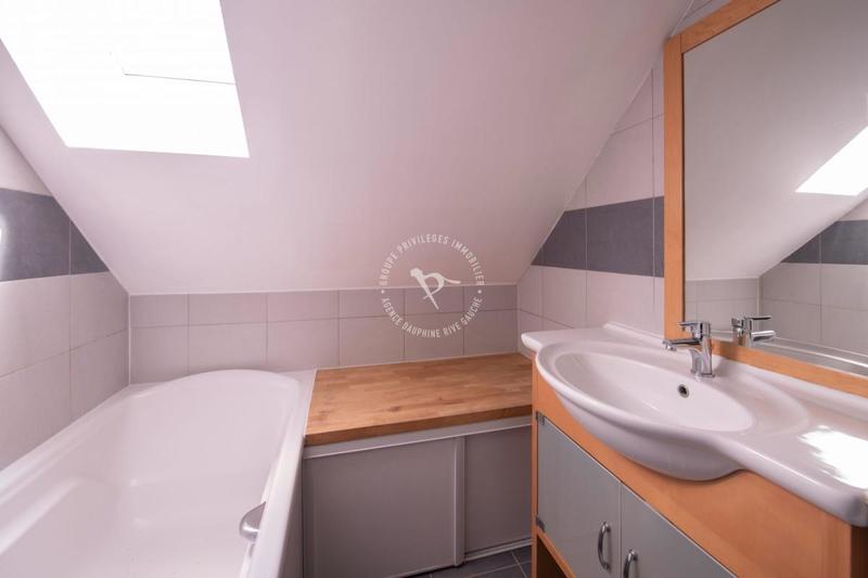 Appartement - 56 m² - 2 pièces