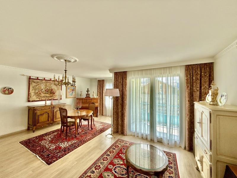 Appartement - 91 m² - 4 pièces