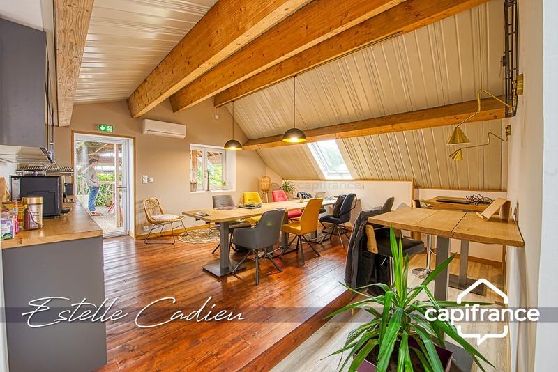 Immeuble - 305 m² - 11 pièces