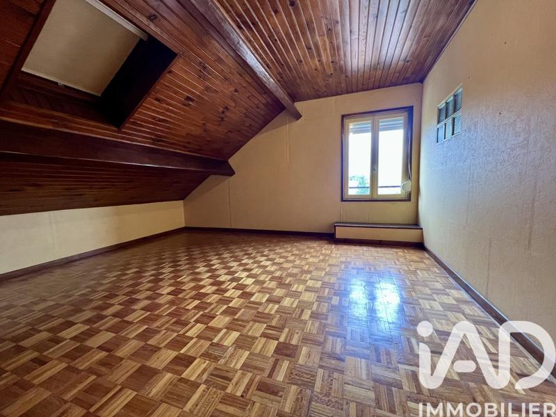 Maison - 98 m² - 5 pièces