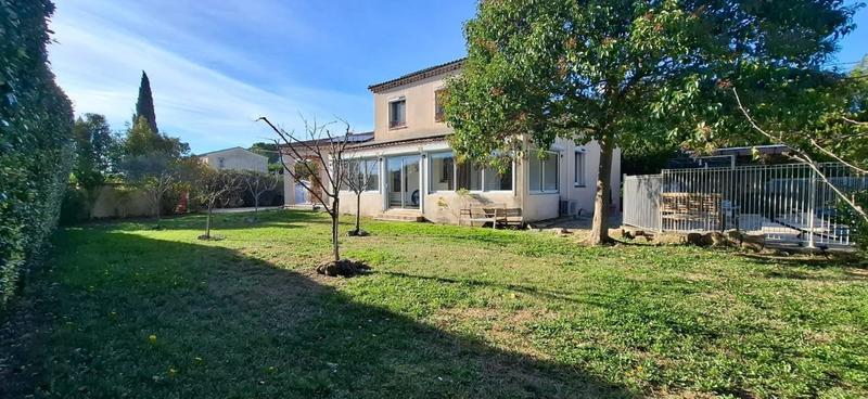 Maison - 165 m² - 7 pièces