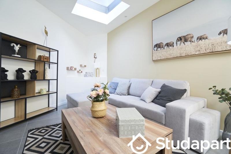 Chambre - 14 m² - 1 pièce