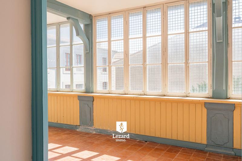 Maison ancienne - 282 m² - 8 pièces