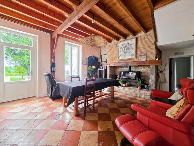 Demeure - 300 m² - 10 pièces