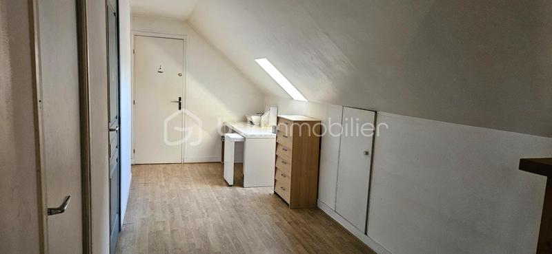 Maison - 128 m² - 7 pièces