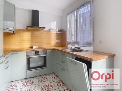 Appartement - 50 m² - 3 pièces