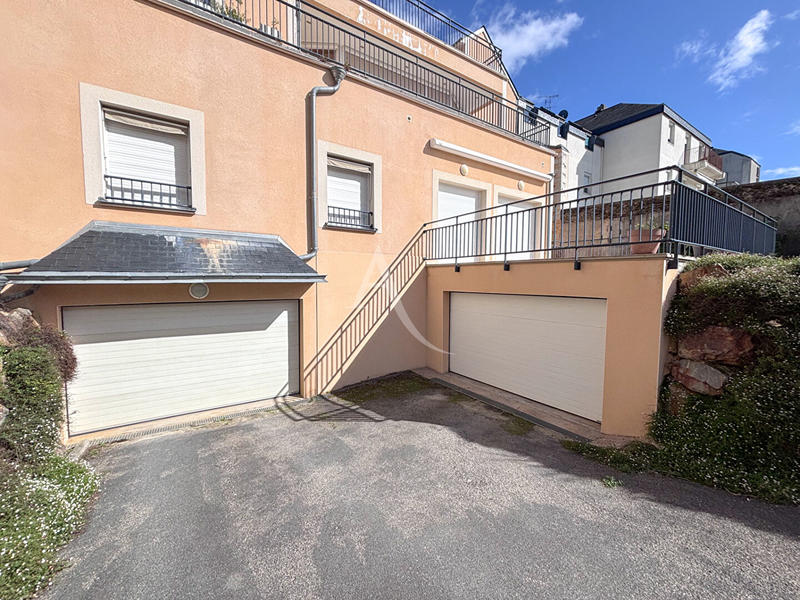 Appartement - 180 m² - 5 pièces